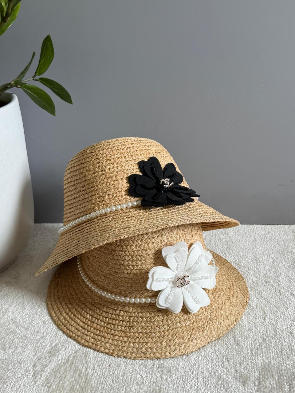 Title ladies hats & caps Lilly Onlines