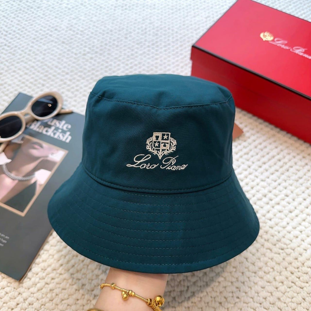 Title ladies hats & caps Lilly Onlines