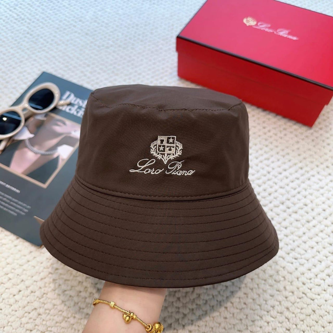Title ladies hats & caps Lilly Onlines