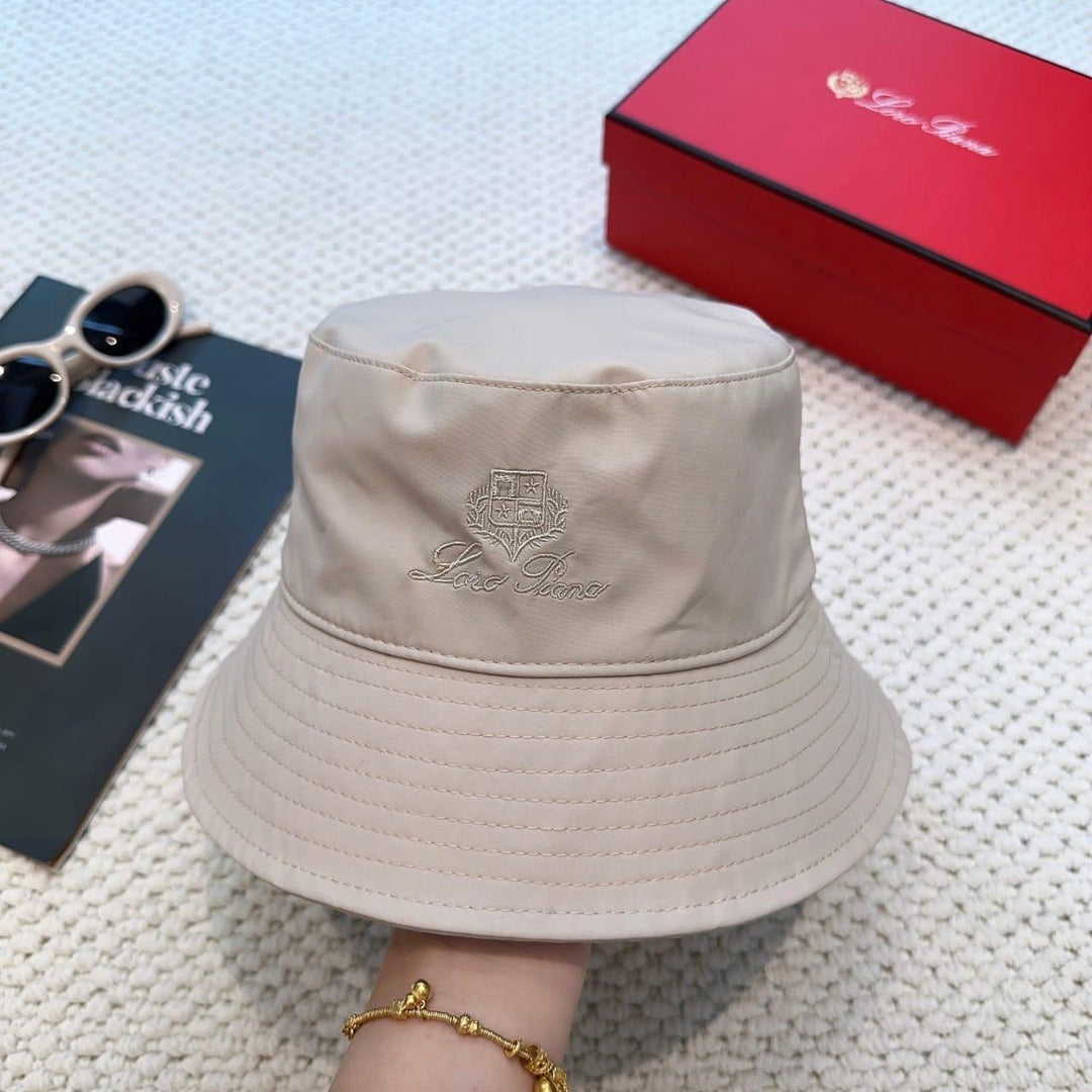 Title ladies hats & caps Lilly Onlines