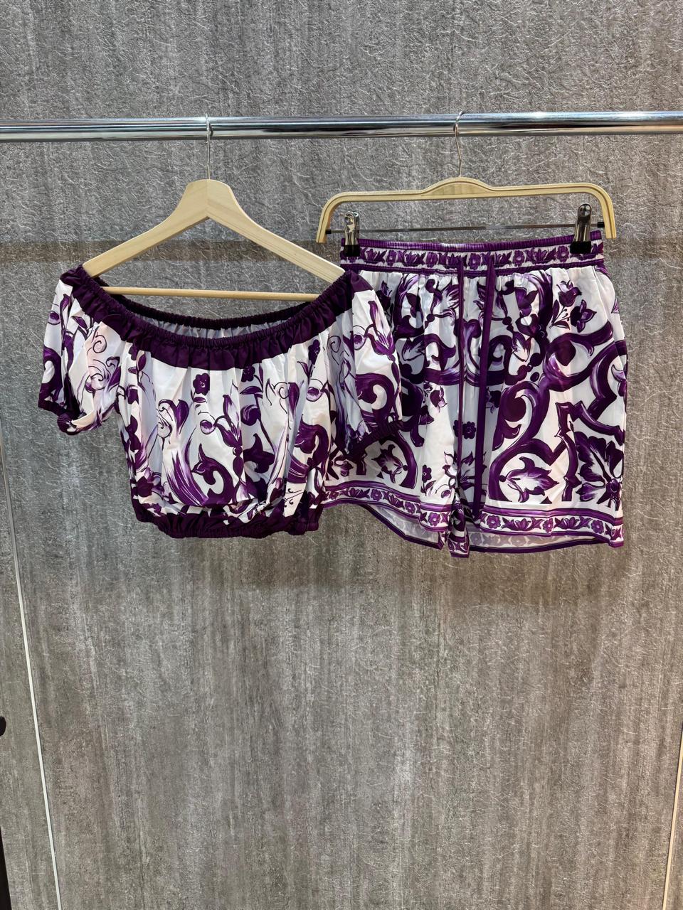 Title dresses Lilly Onlines