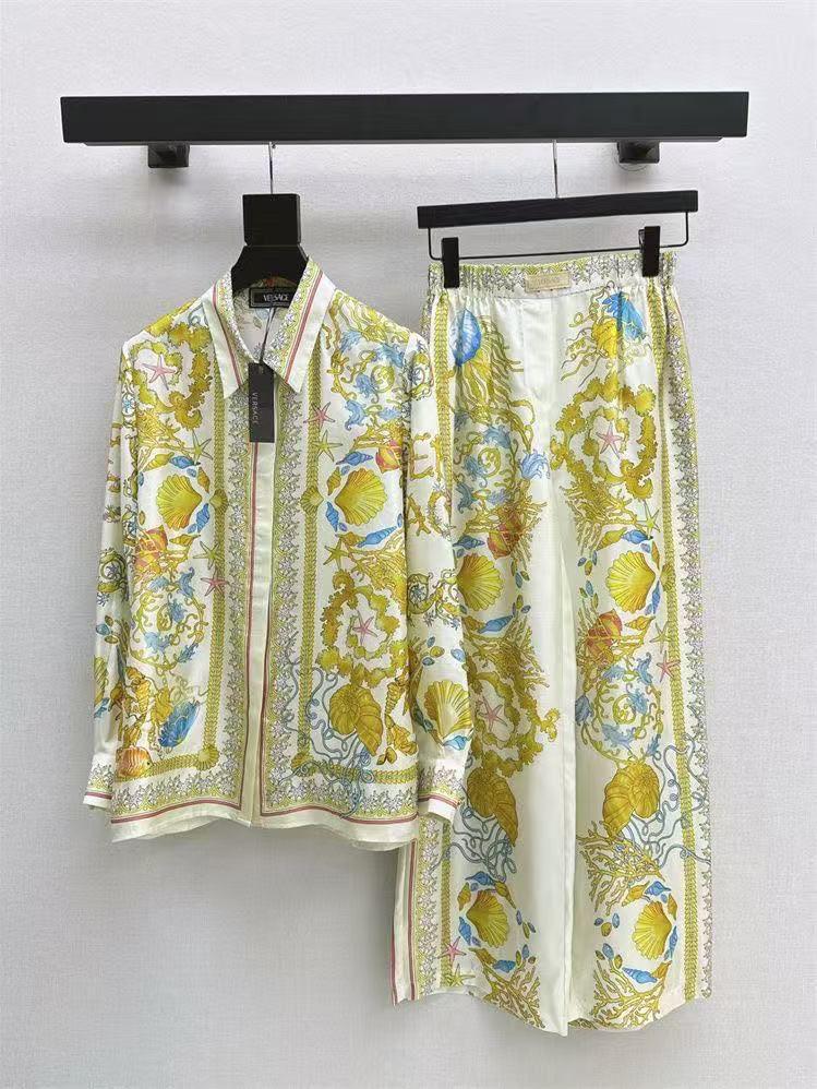 Title dresses Lilly Onlines