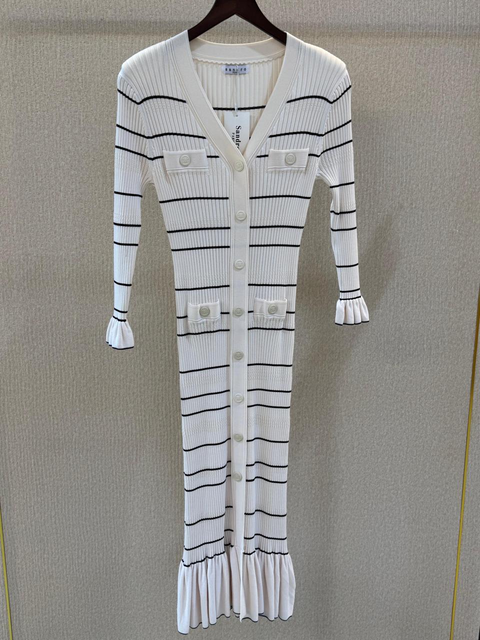 Title dresses Lilly Onlines