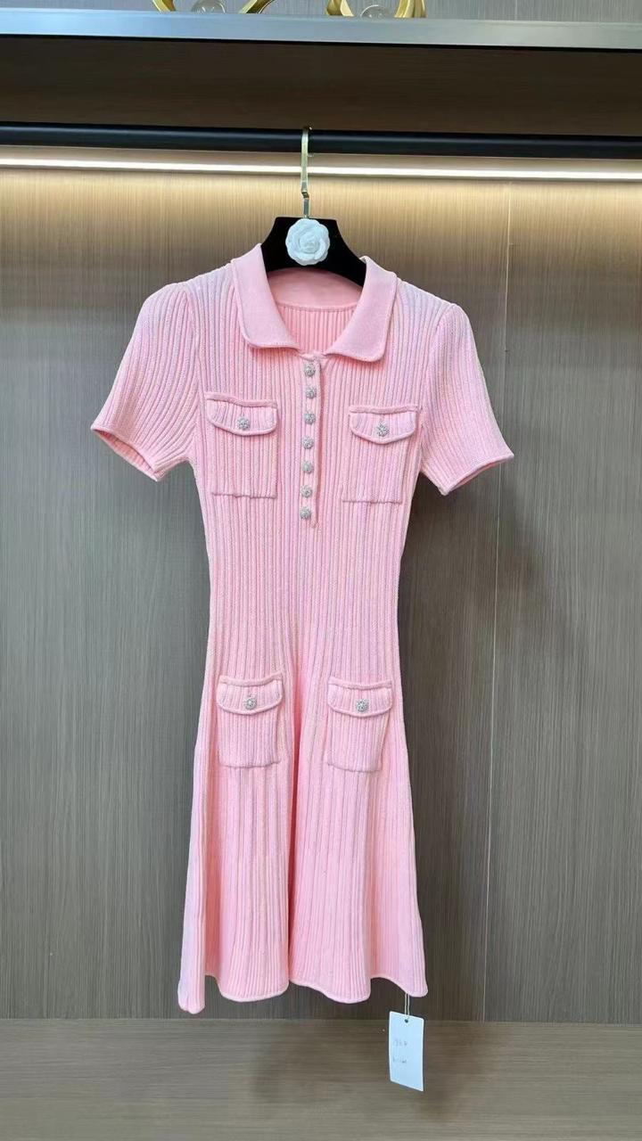 Title dresses Lilly Onlines