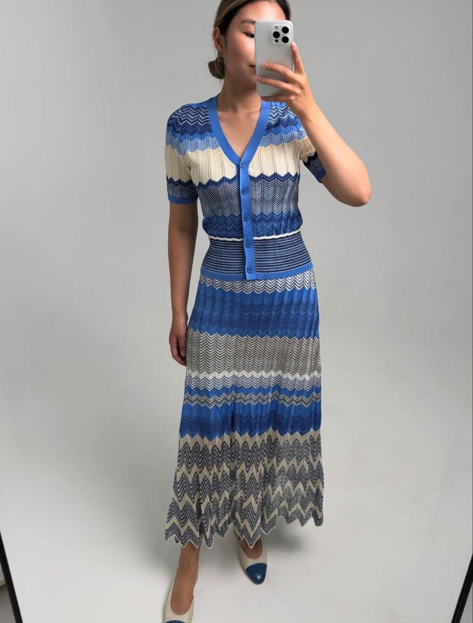 Title dresses Lilly Onlines