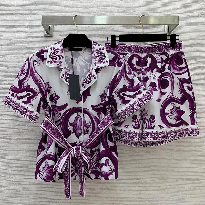 Title dresses Lilly Onlines