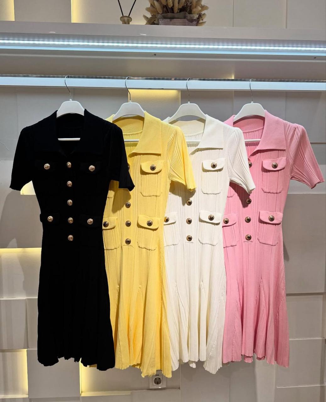 Title dresses Lilly Onlines