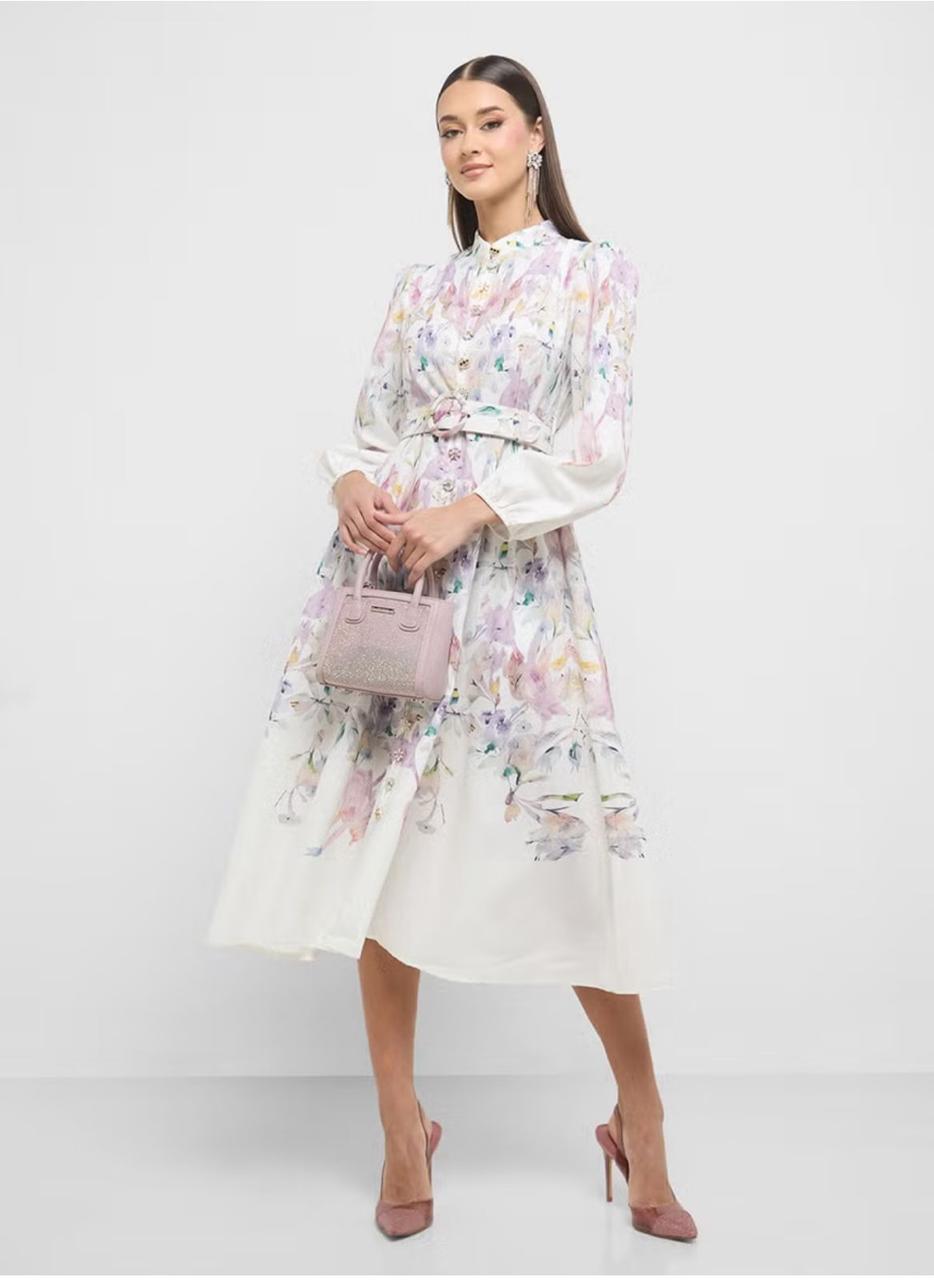 Title dresses Lilly Onlines