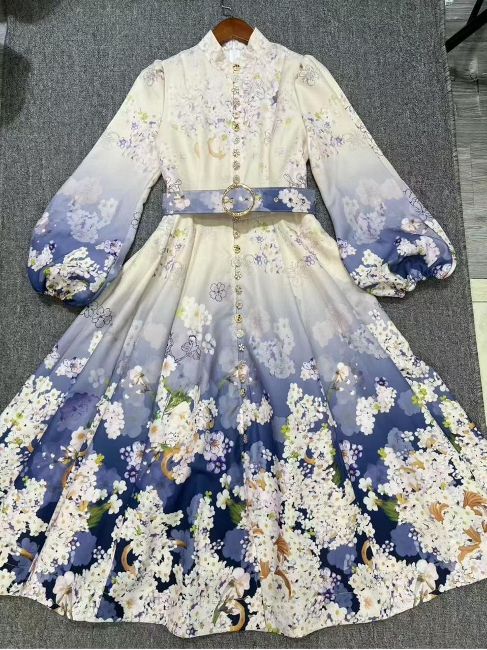 Title dresses Lilly Onlines