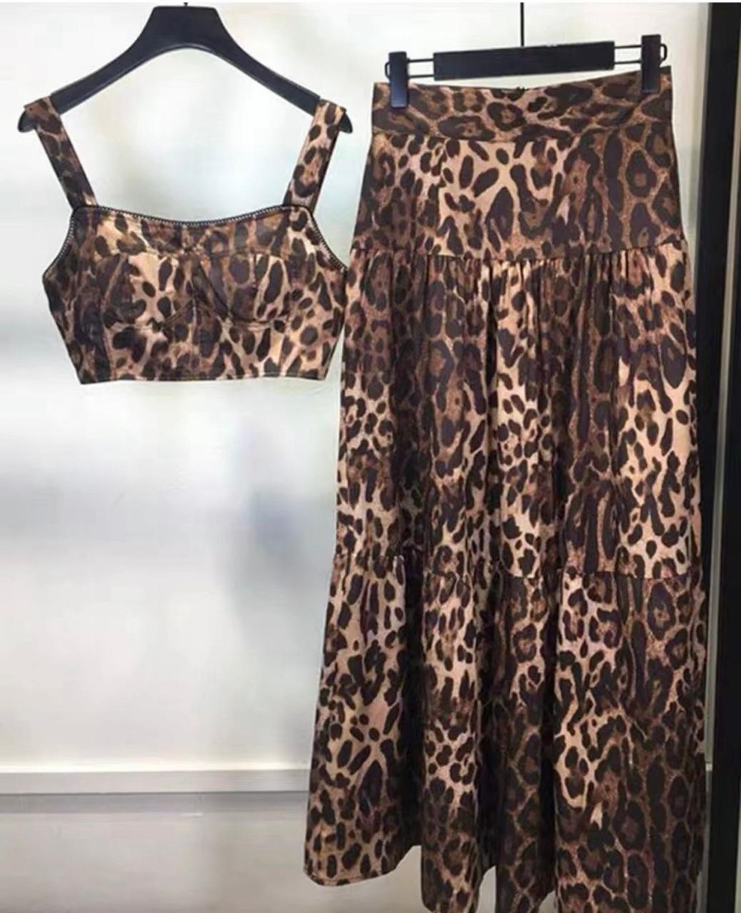 Title dresses Lilly Onlines
