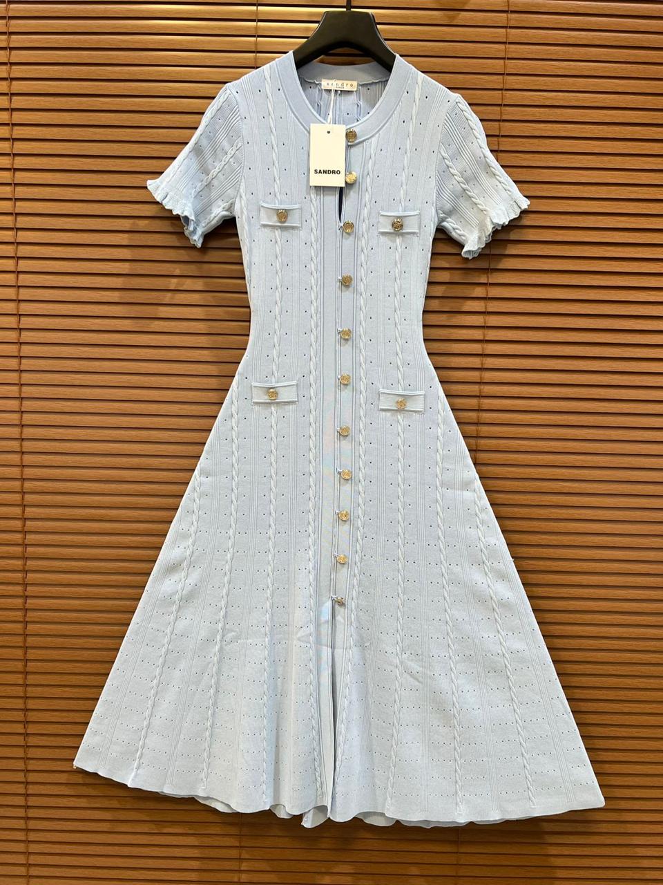 Title dresses Lilly Onlines