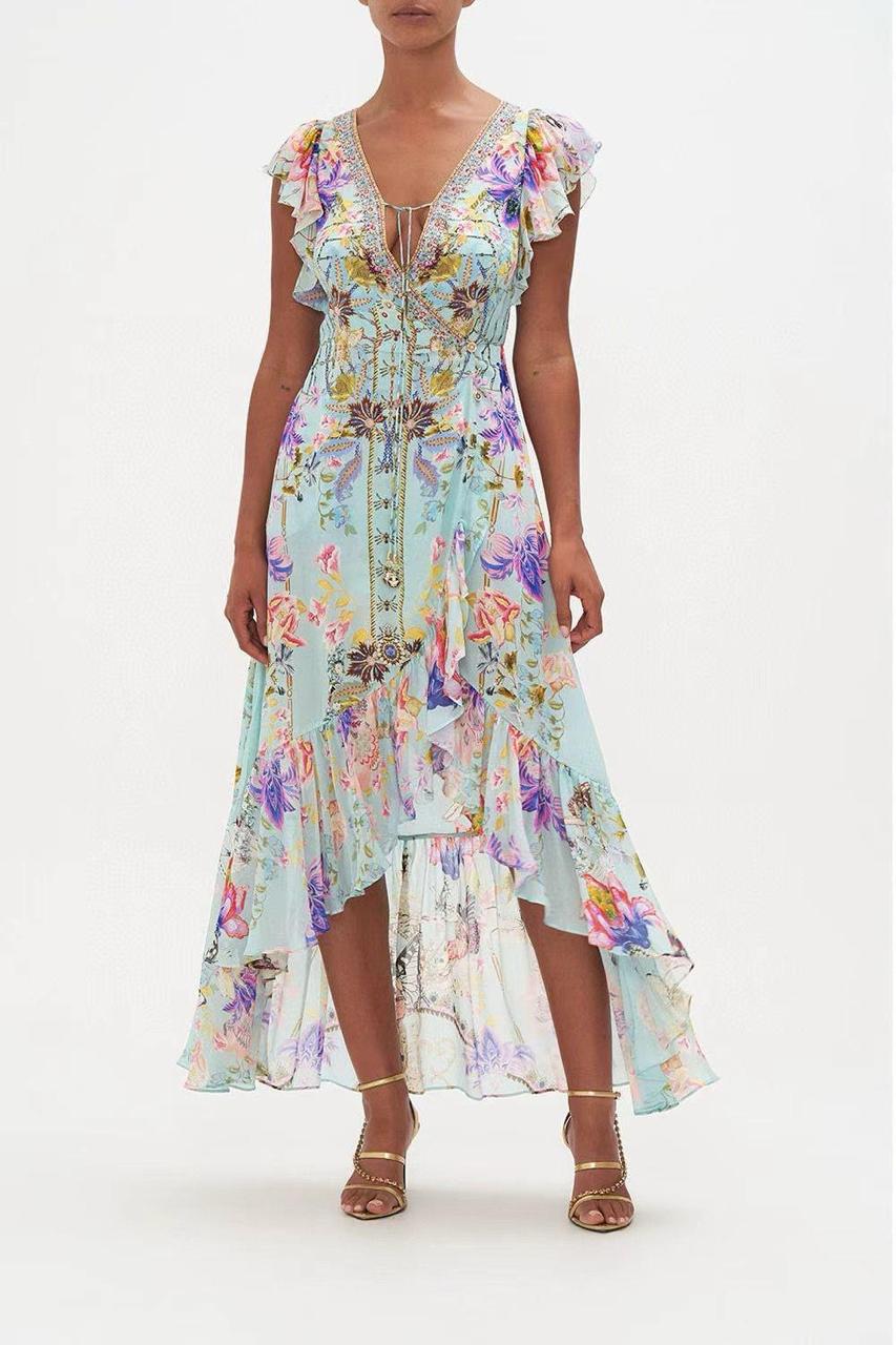 Title dresses Lilly Onlines