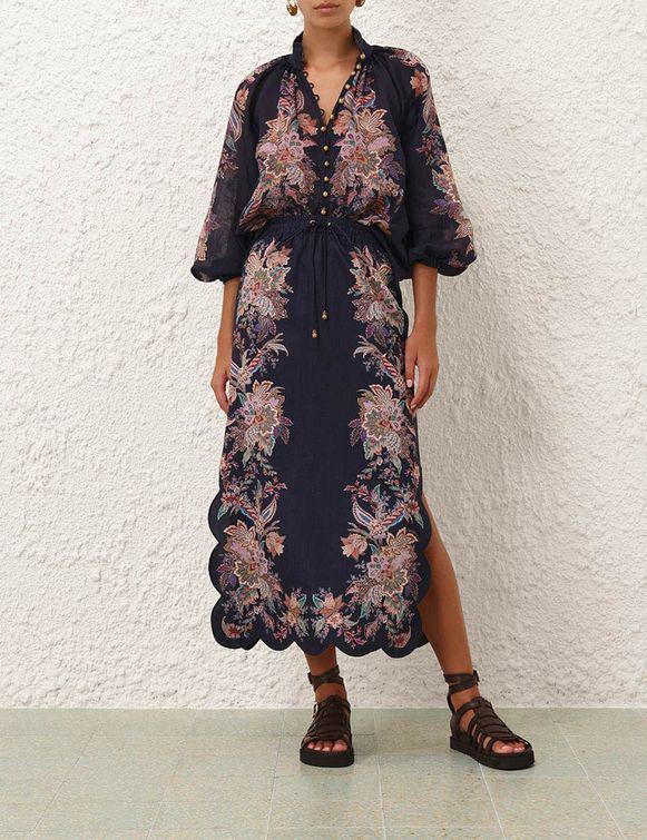 Title dresses Lilly Onlines