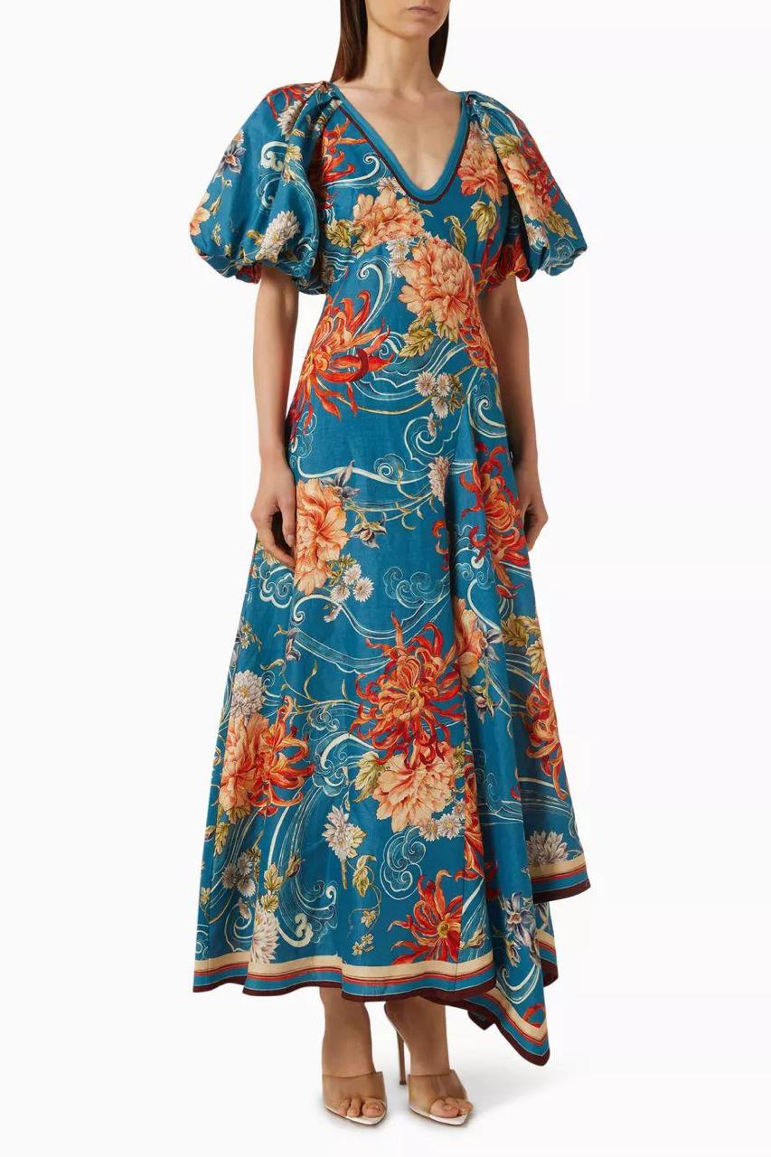 Title dresses Lilly Onlines