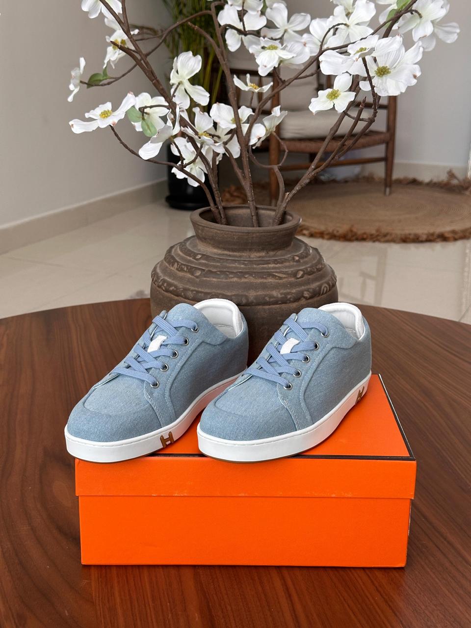 Ladies sneakers Lilly Onlines