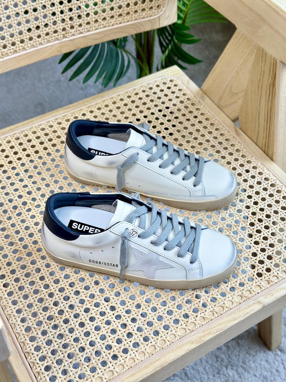 Ladies sneakers Lilly Onlines