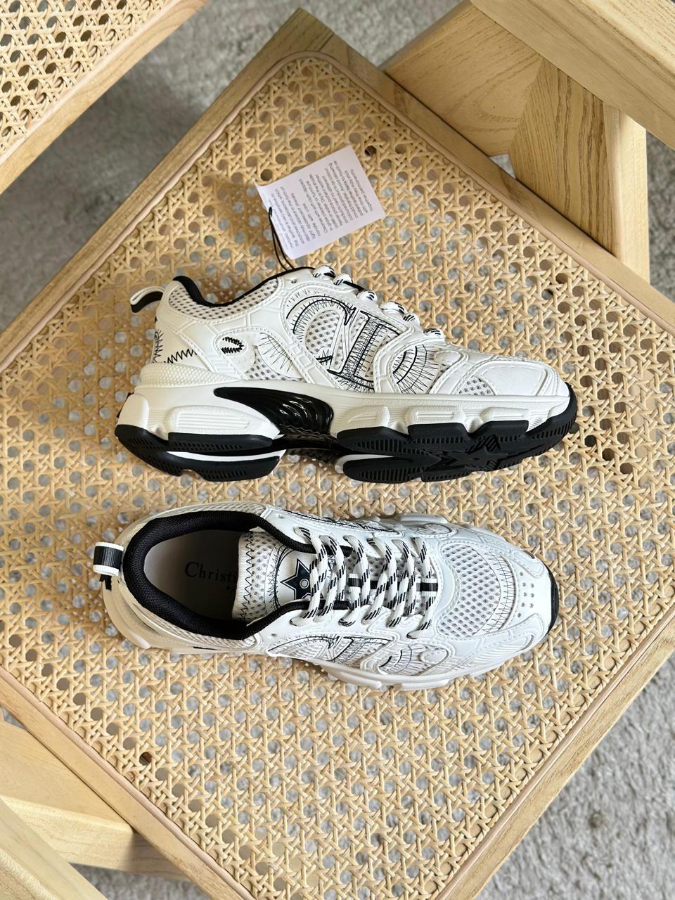 Ladies sneakers Lilly Onlines