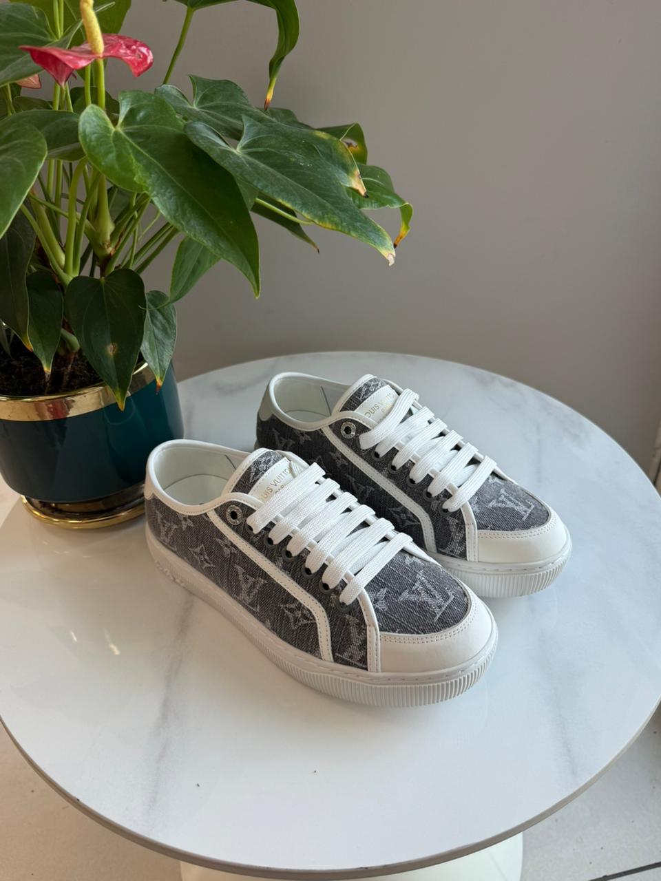 Ladies sneakers Lilly Onlines