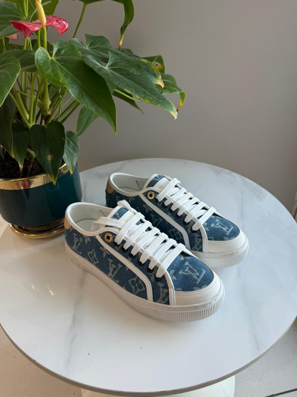 Ladies sneakers Lilly Onlines