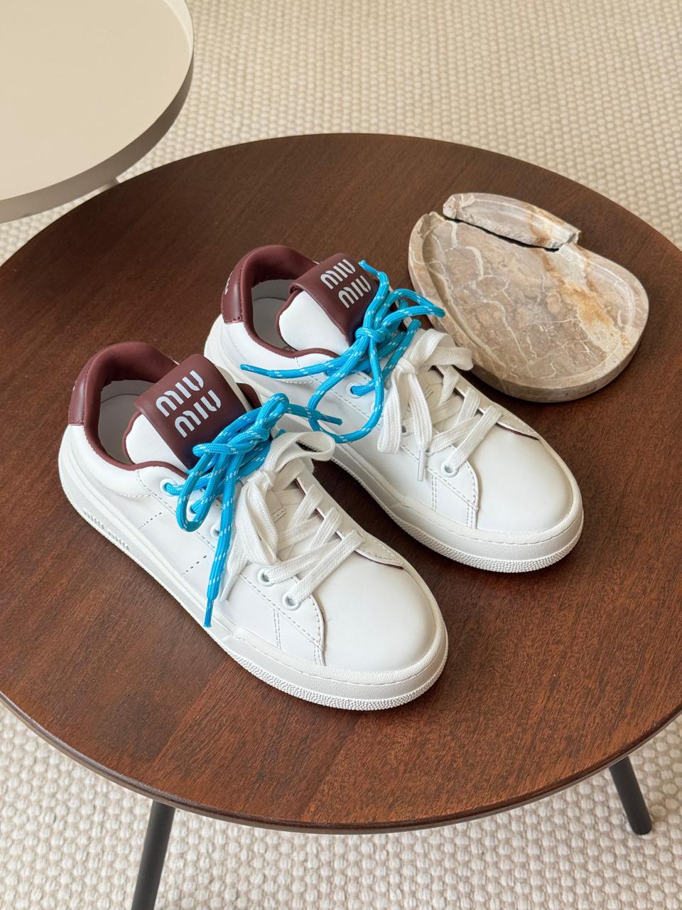 Ladies sneakers Lilly Onlines