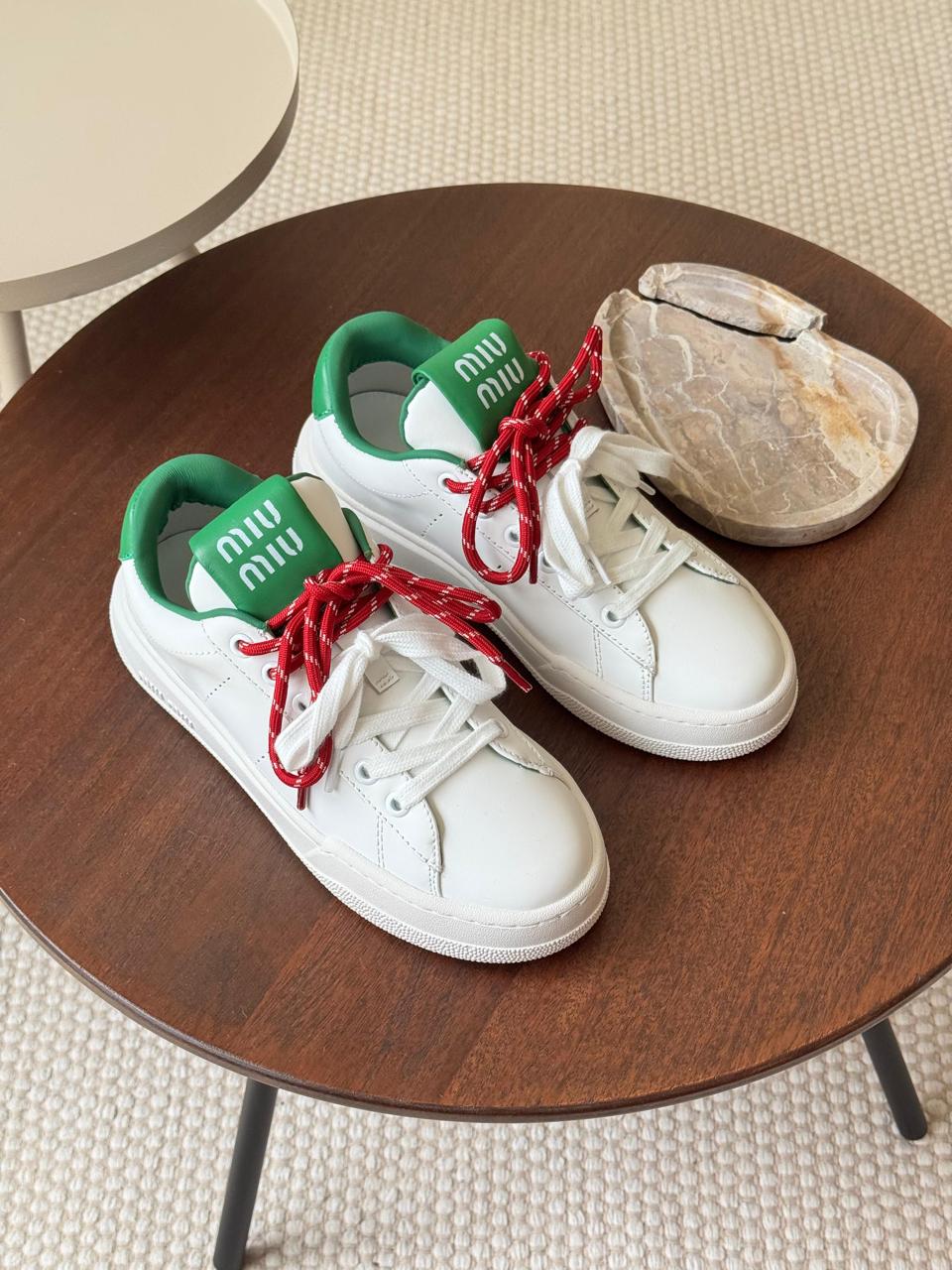 Ladies sneakers Lilly Onlines