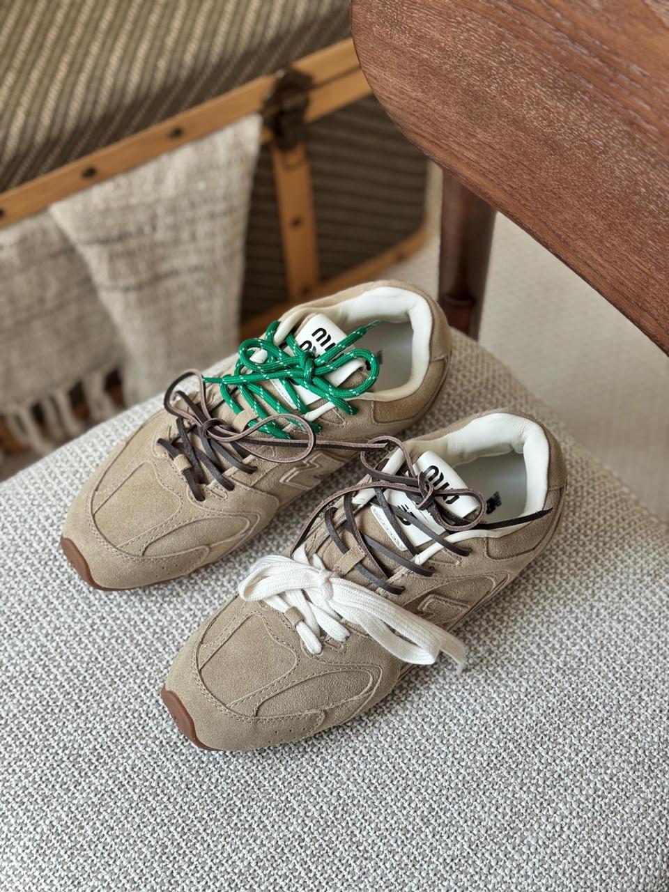 Ladies sneakers Lilly Onlines