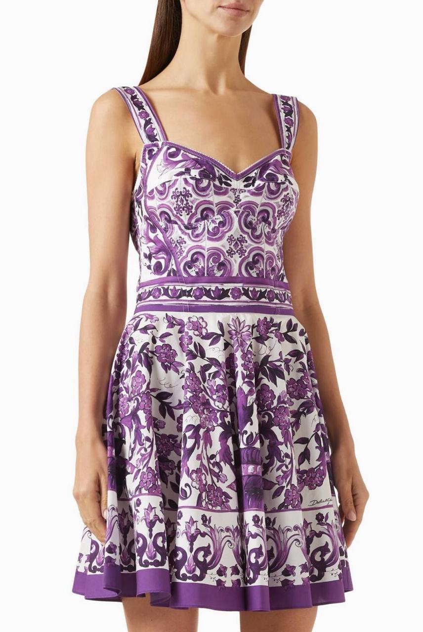 Title dresses Lilly Onlines