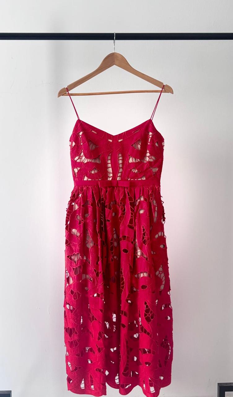 Title dresses Lilly Onlines