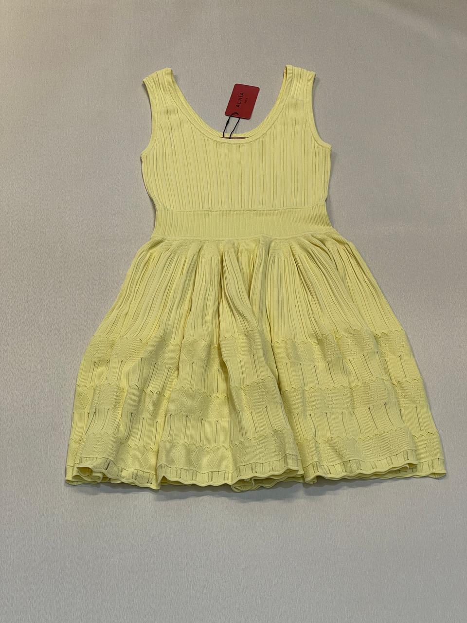 Title dresses Lilly Onlines