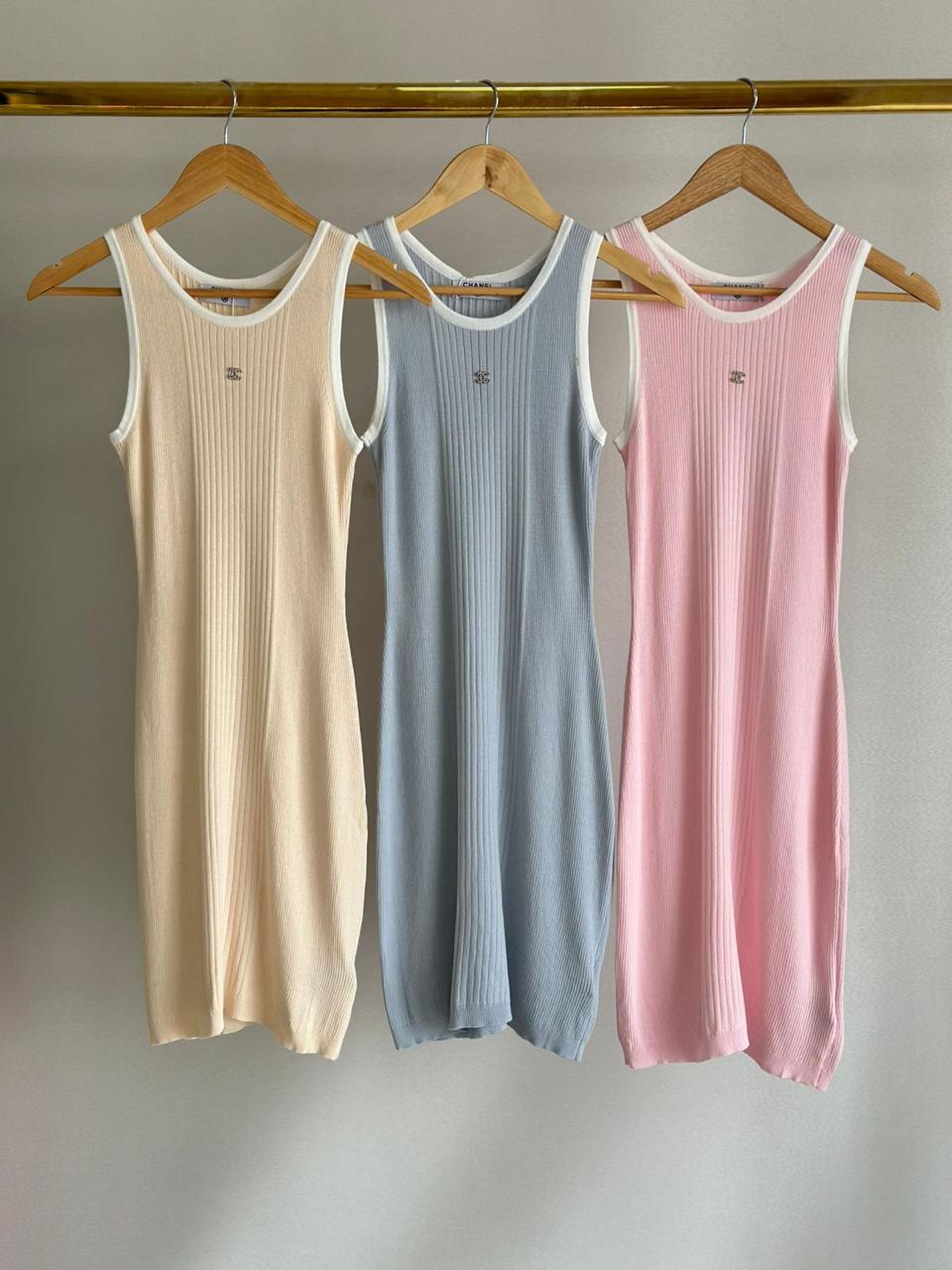 Title dresses Lilly Onlines