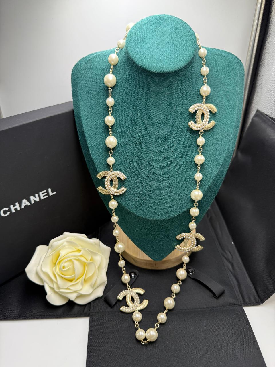 Ladies jewelry full set Lilly Onlines