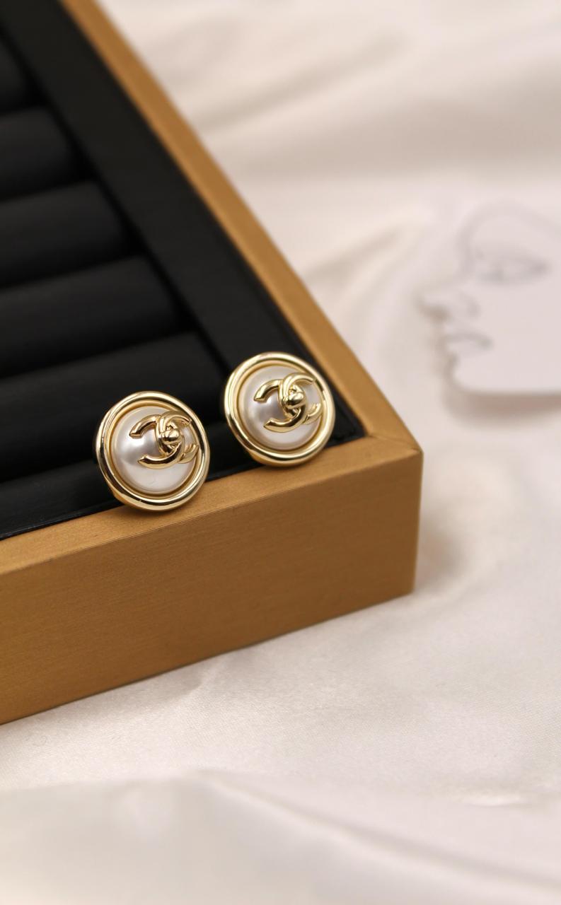 Ladies rings & earrings Lilly Onlines