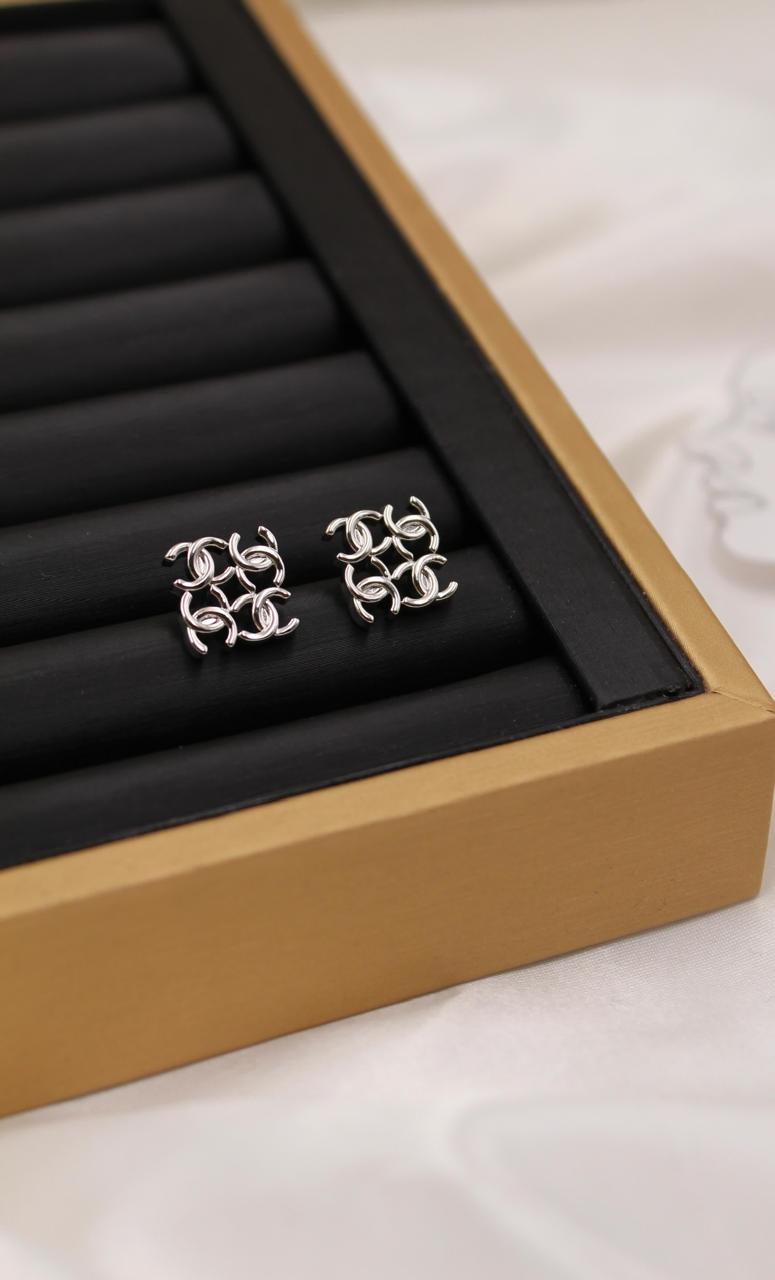 Ladies rings & earrings Lilly Onlines