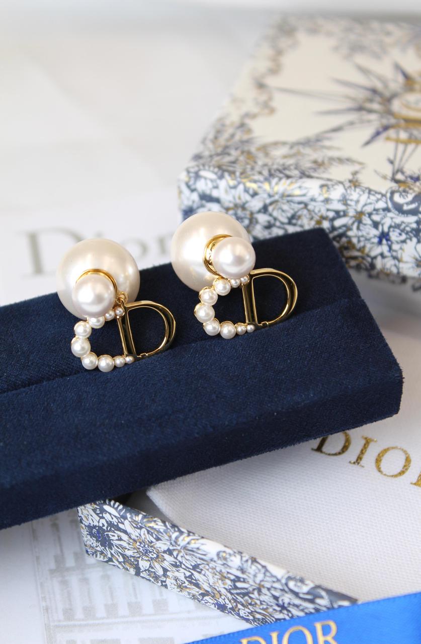 Ladies rings & earrings Lilly Onlines