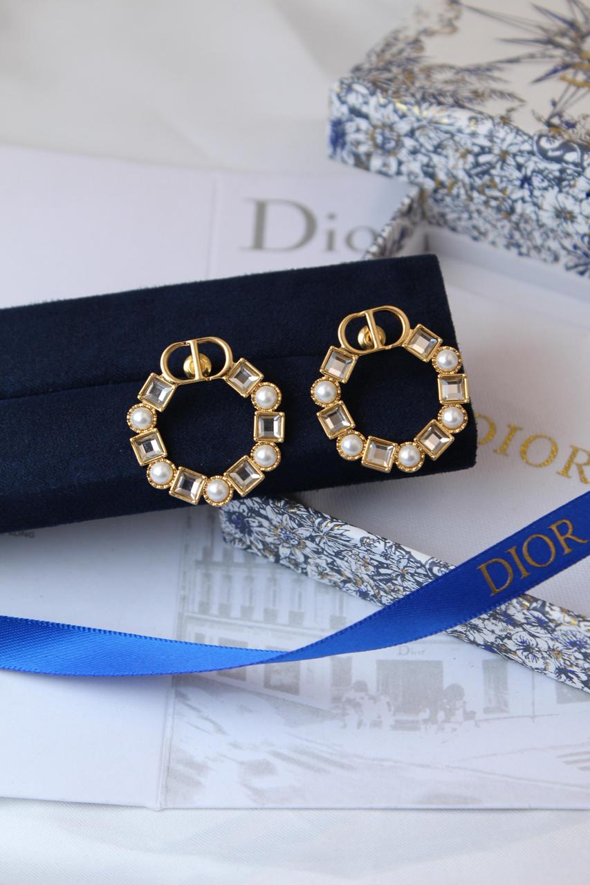 Ladies rings & earrings Lilly Onlines