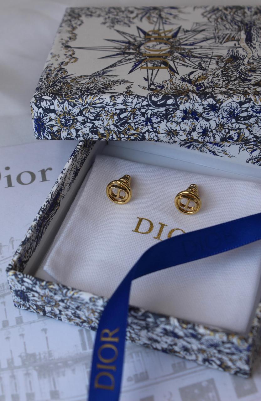 Ladies rings & earrings Lilly Onlines