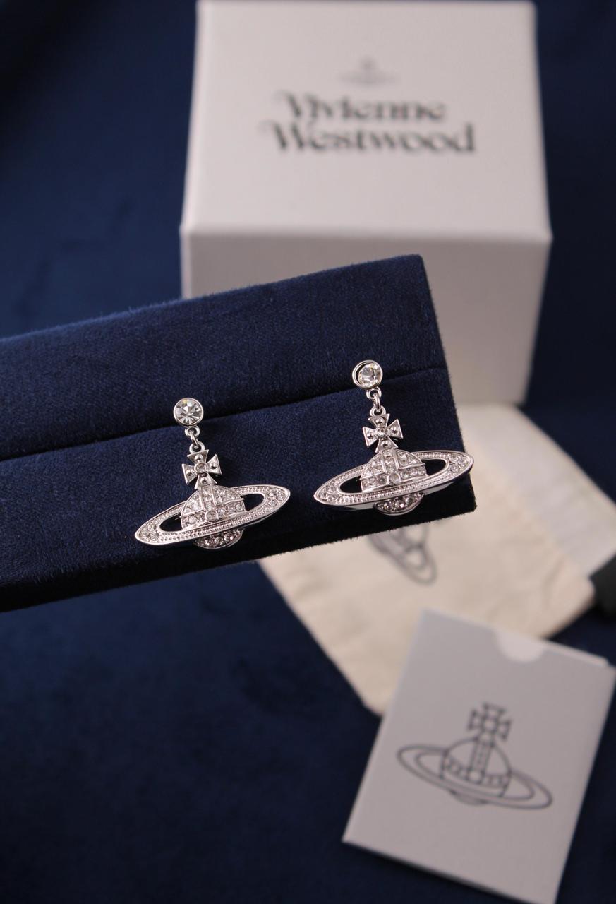 Ladies rings & earrings Lilly Onlines