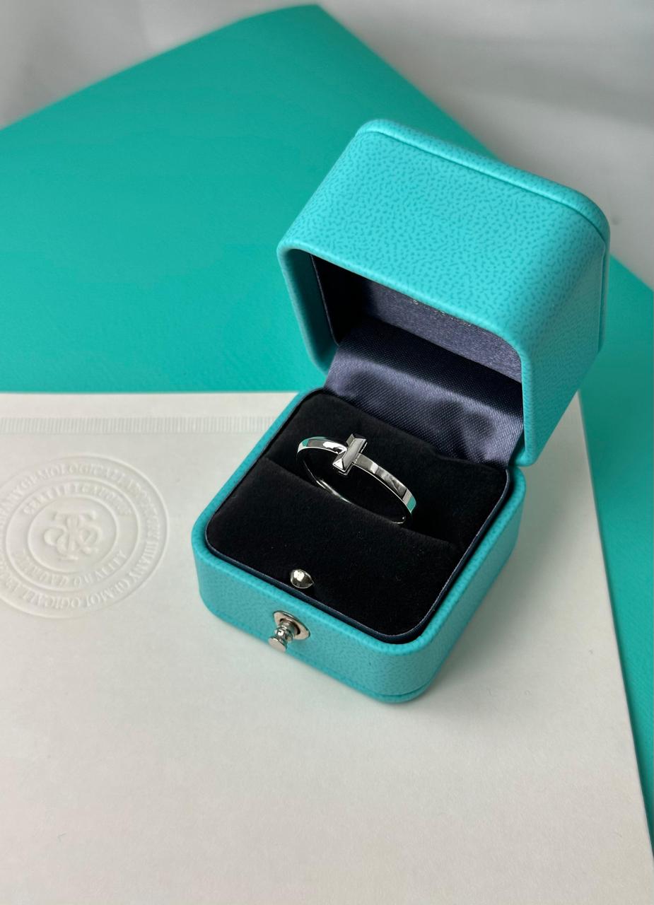 Ladies rings & earrings Lilly Onlines