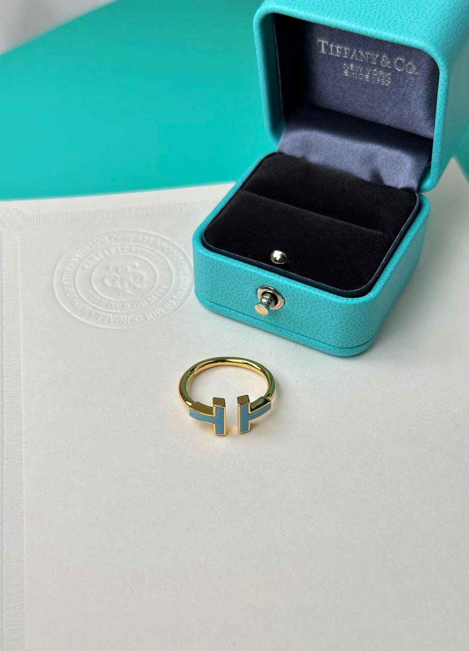 Ladies rings & earrings Lilly Onlines