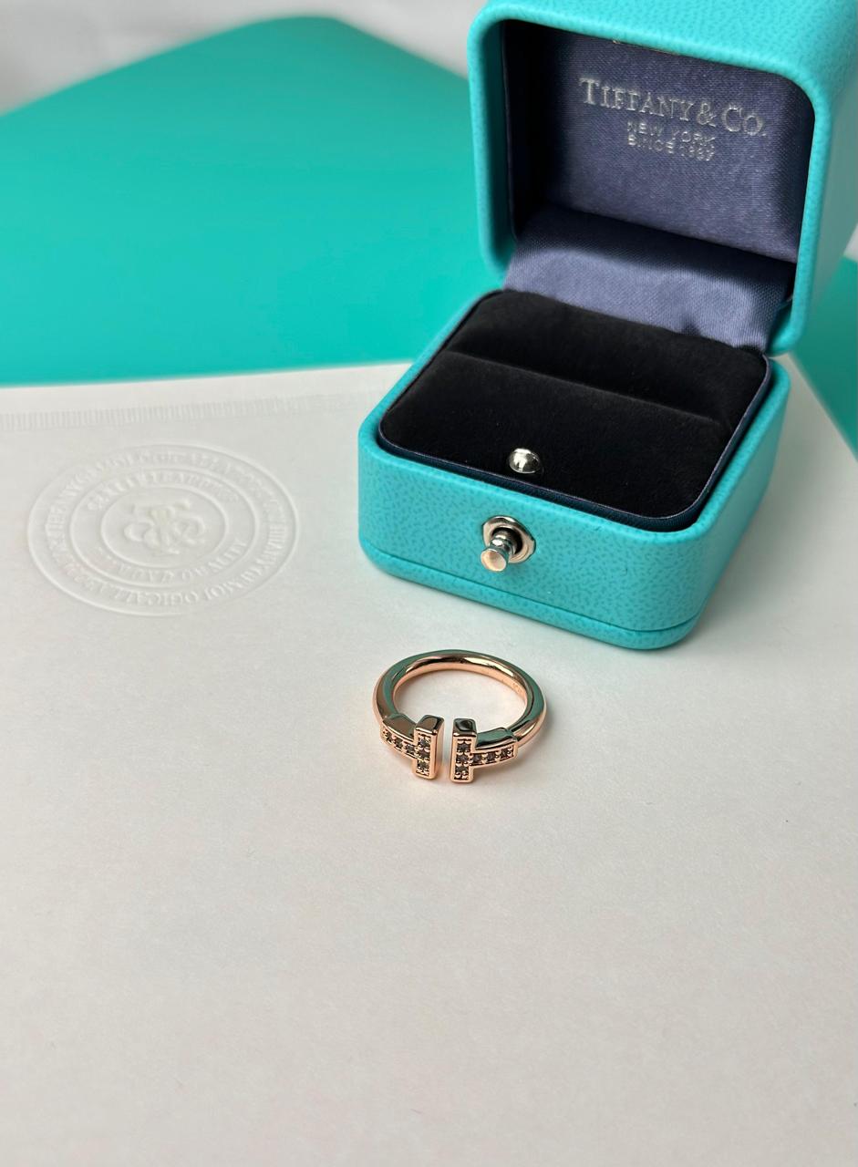 Ladies rings & earrings Lilly Onlines