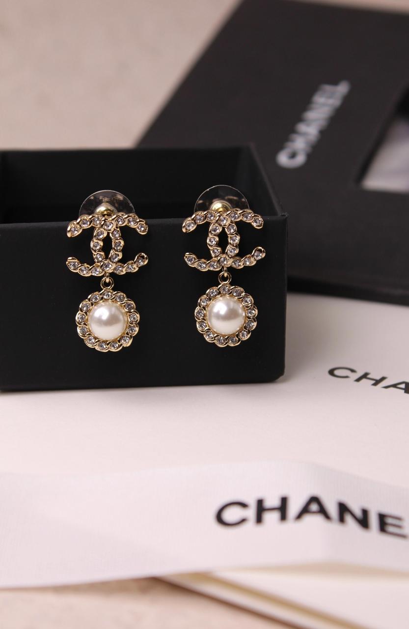 Ladies rings & earrings Lilly Onlines