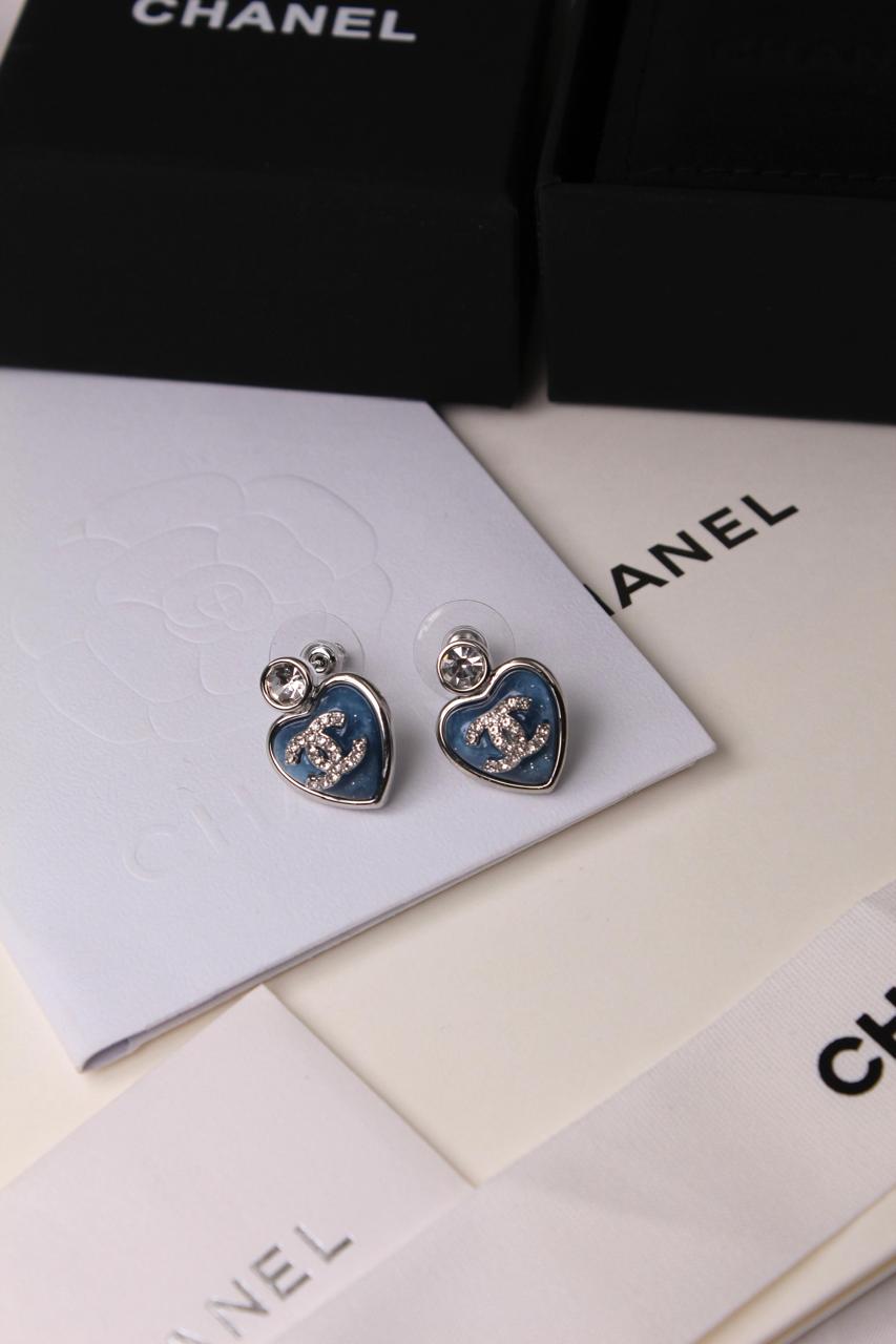 Ladies rings & earrings Lilly Onlines