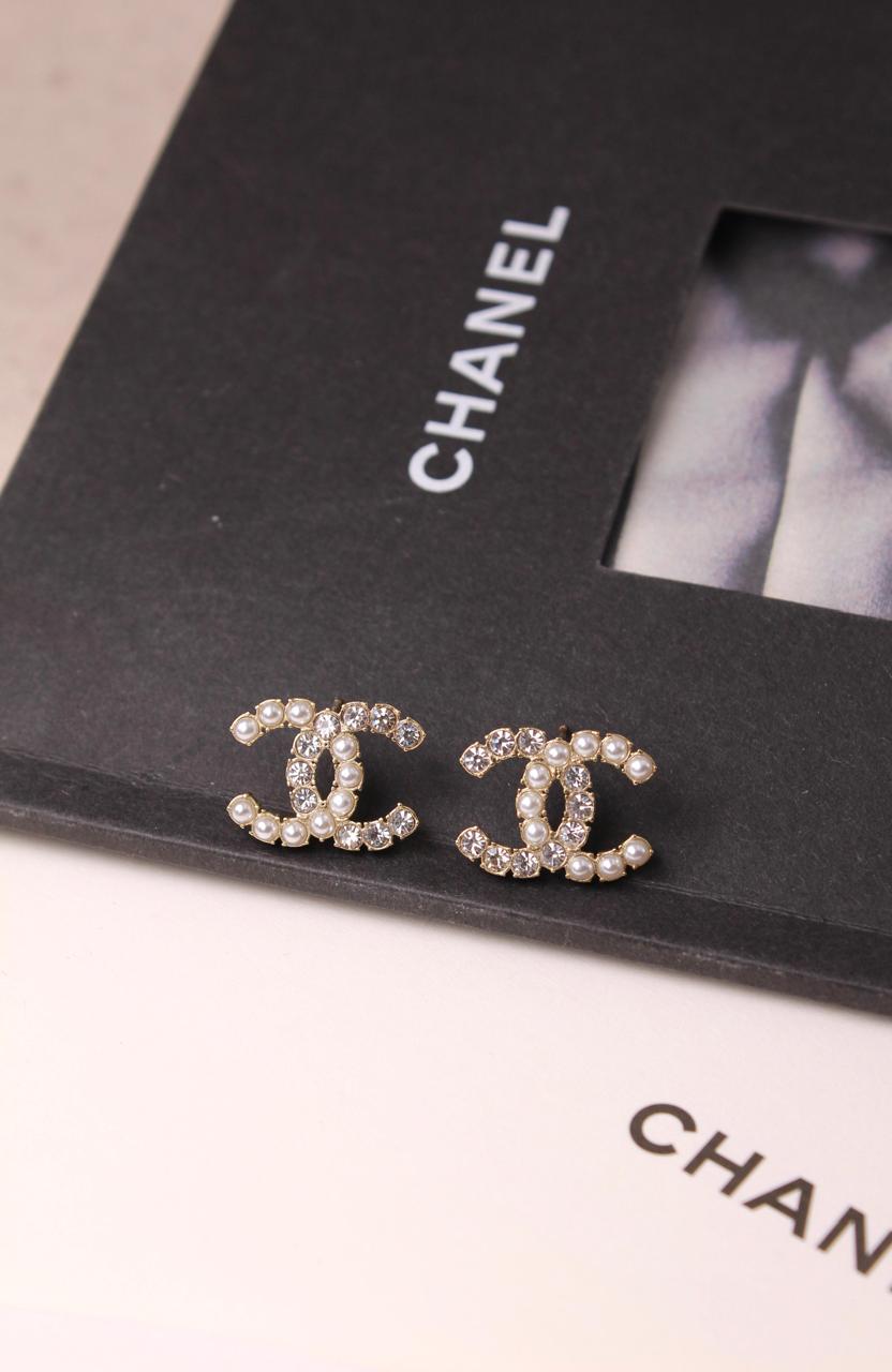 Ladies rings & earrings Lilly Onlines