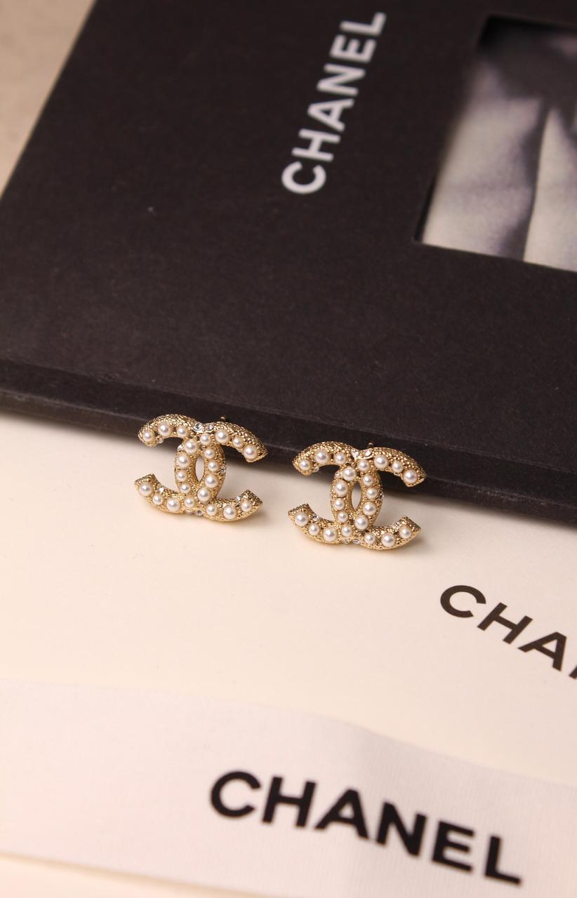 Ladies rings & earrings Lilly Onlines