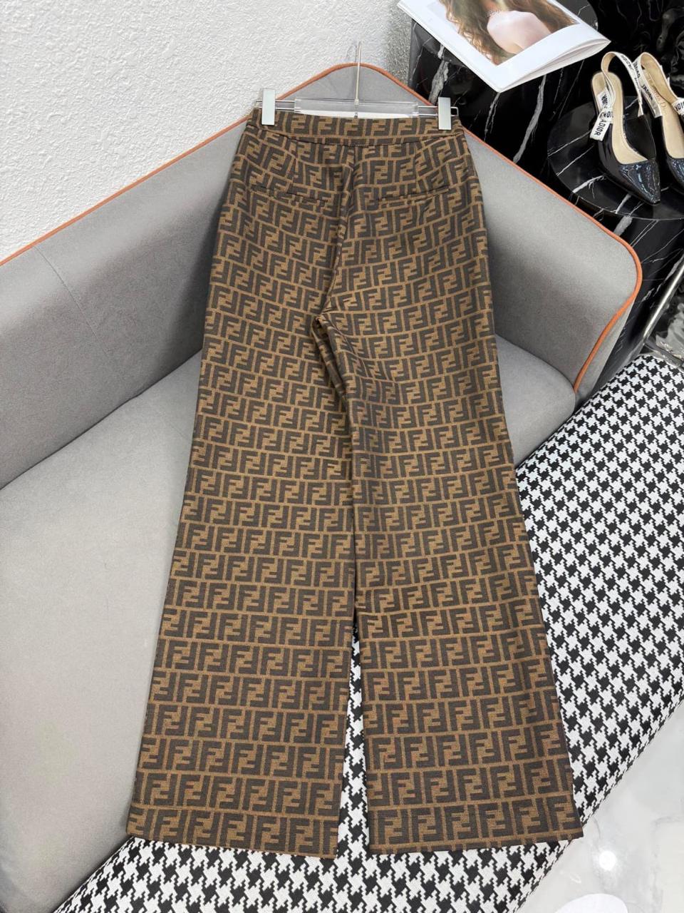 Ladies pants & shorts Lilly Onlines
