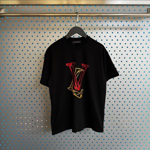 Men t-shirts Lilly Onlines