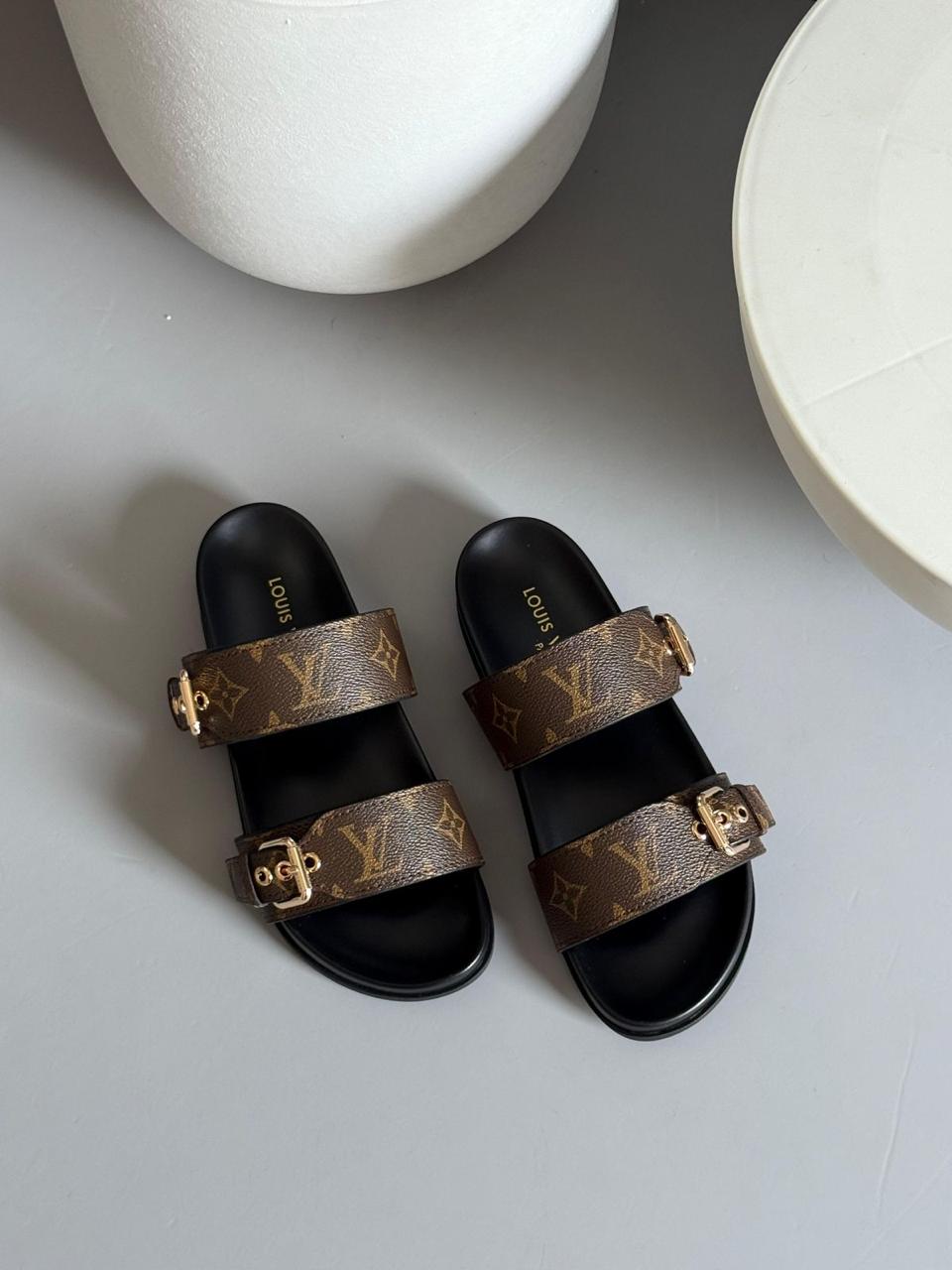 ladies flats Lilly Onlines