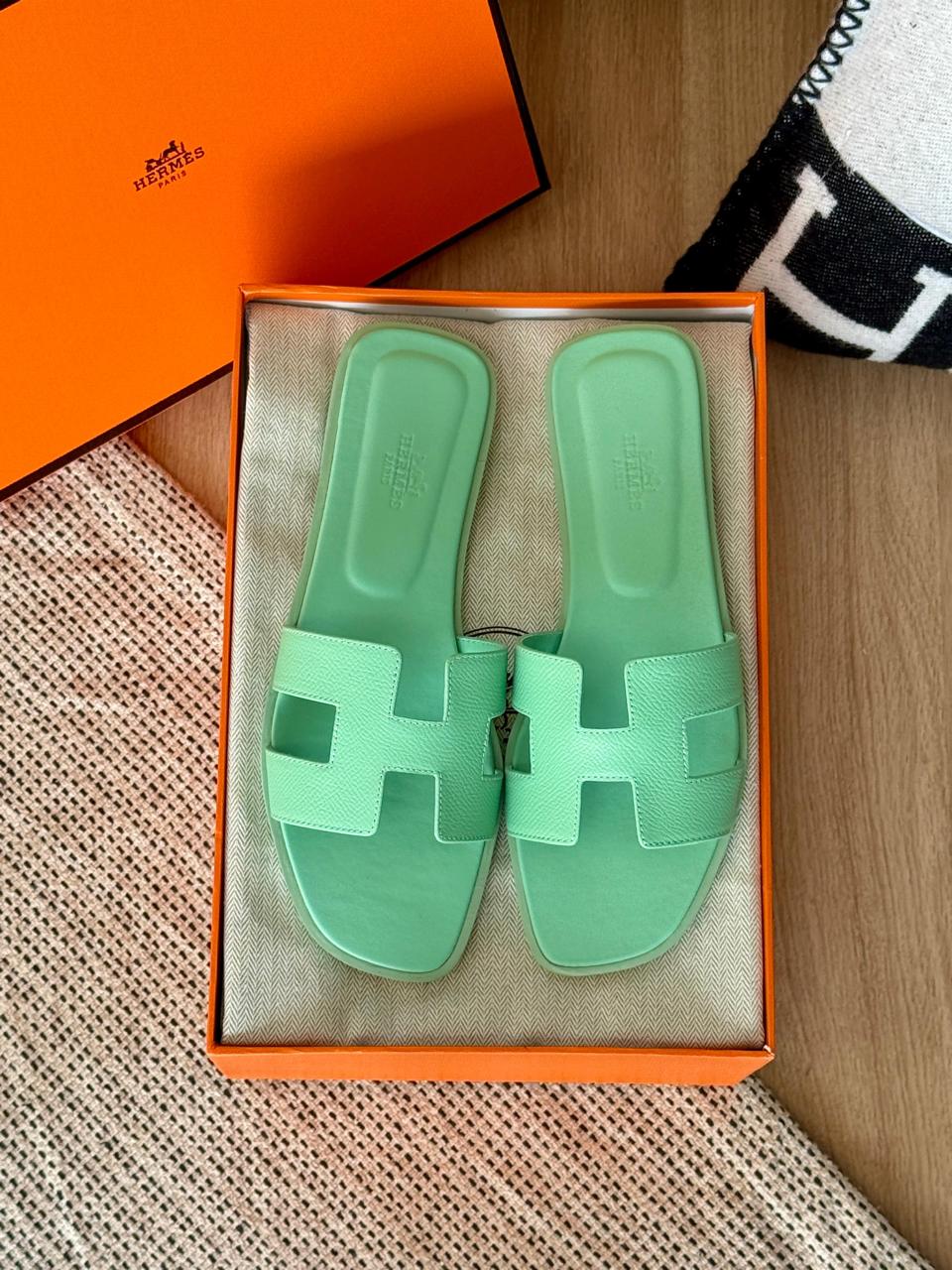 ladies flats Lilly Onlines