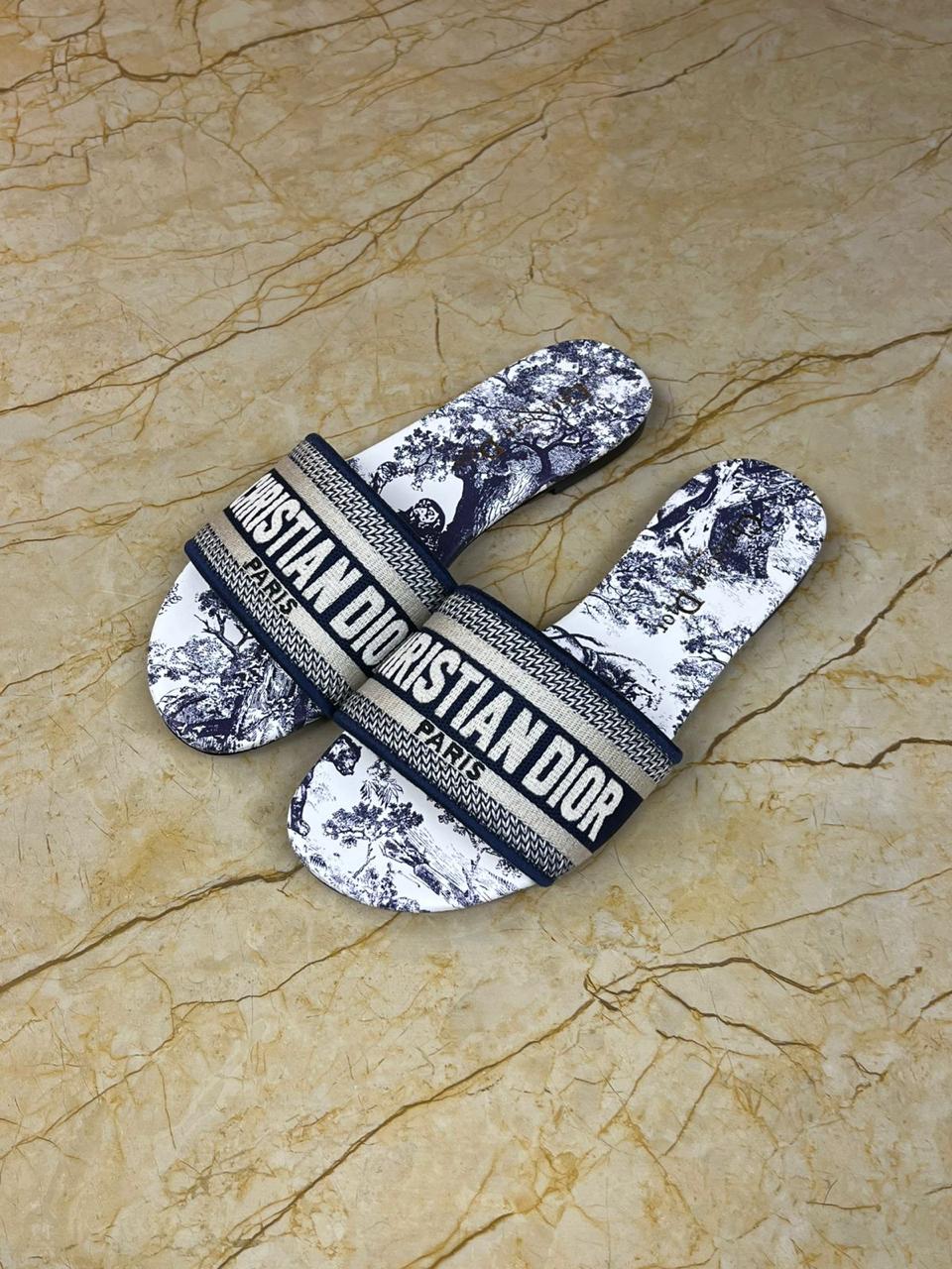 ladies flats Lilly Onlines