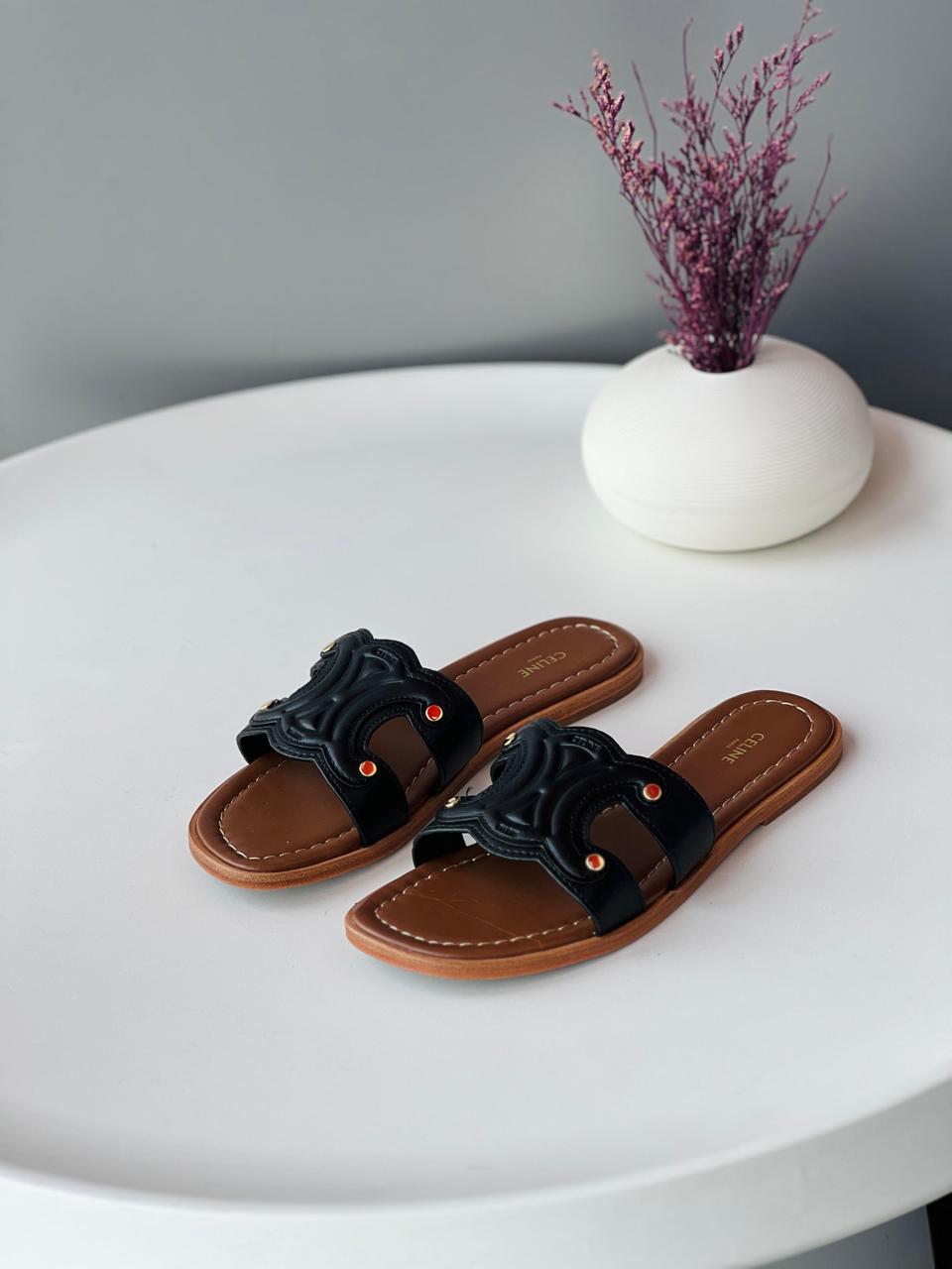 ladies flats Lilly Onlines